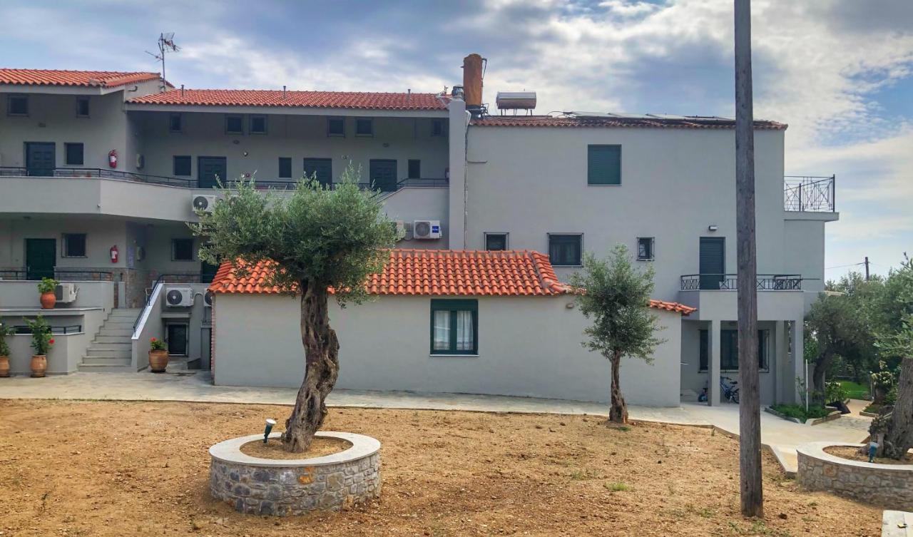 Azzurro Hotel Katsaros  Exterior photo