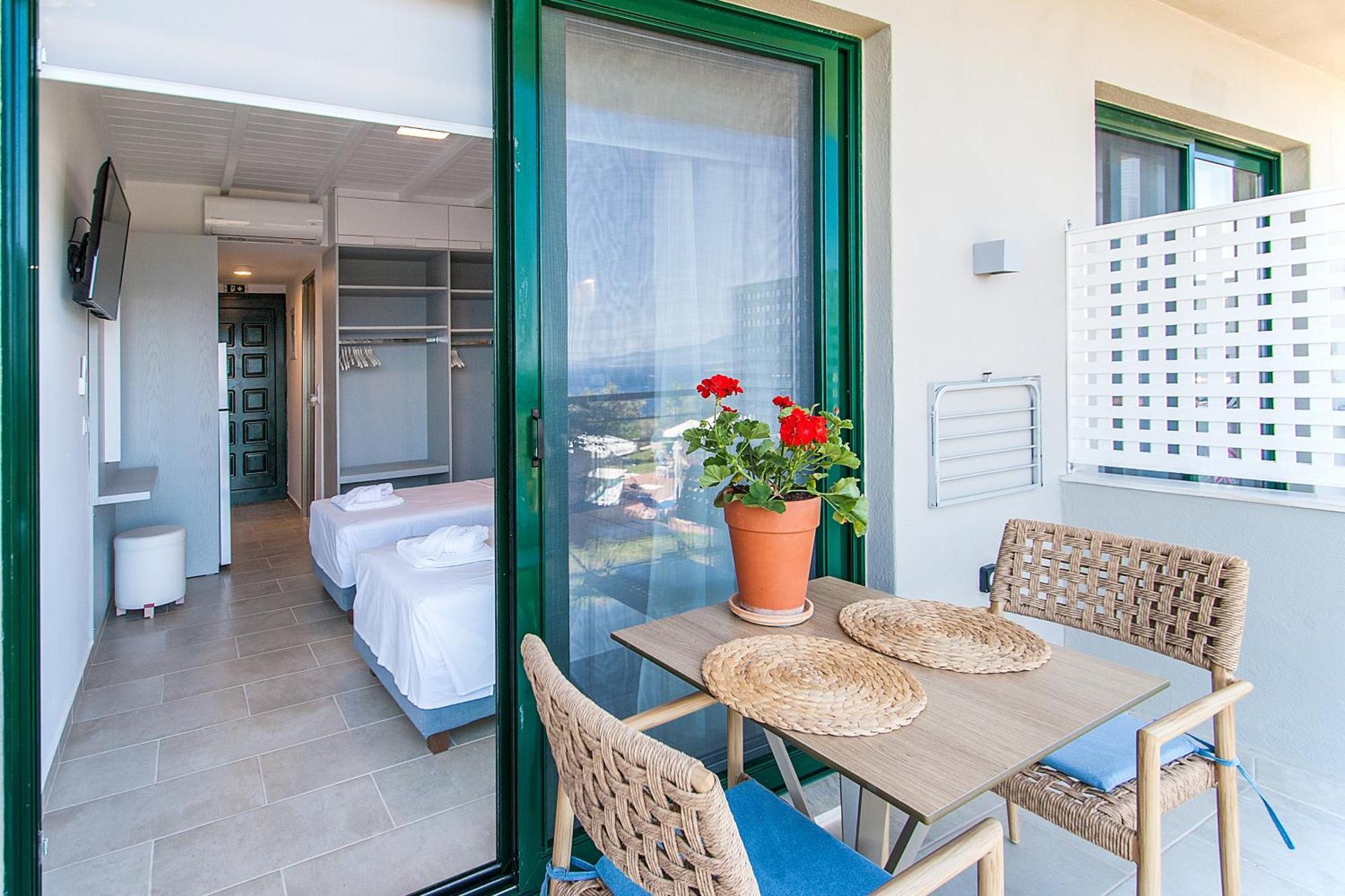 Azzurro Hotel Katsaros  Exterior photo
